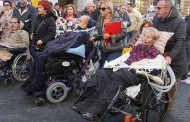 Malati davanti al MEF contro il taglio al fondo Vita
