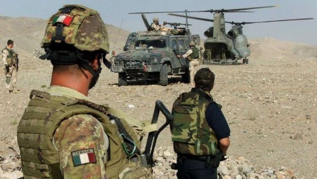 300 milioni di euro in missioni di guerra, ''e ci chiedono di andarne fieri''