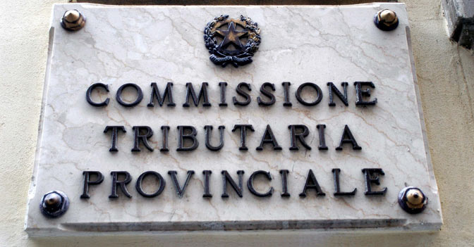 Caos nelle commissioni tributarie. Cause congelate in vista della rottamazione?