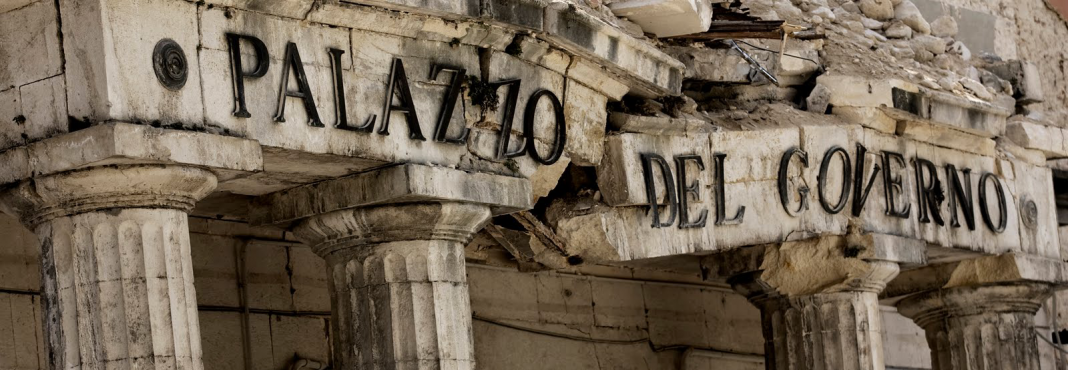 Sotto accusa anche gli studi per la prevenzione sismica, oltre ai fondi per la ricostruzione