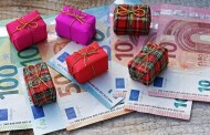 Bonus Natale 2021: chi ne ha diritto e come usufruirne