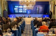 Il Forum di Cernobbio è un appuntamento importante per la politica, ma lontano dalla gente