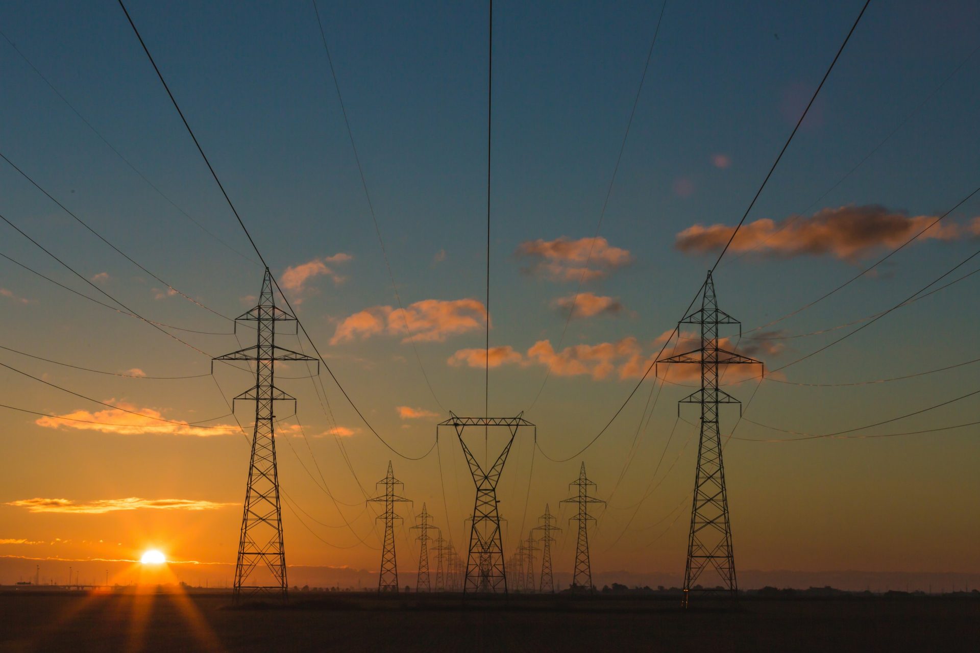 Costi Energia, Italiani alla canna del gas