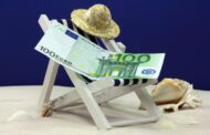 VACANZE: FEDERCONTRIBUENTI, PEDAGGI, PUNTI DI RISTORO E ALLOGGI - UNA MAZZATA PER I CONSUMATORI